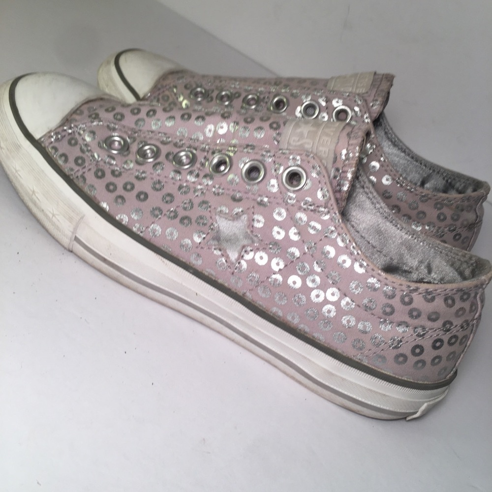 🥝 Silver Star Converse Sneaker -